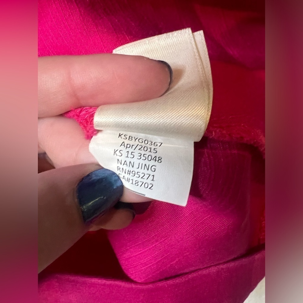 Kate Spade Hot Pink Skirt with Gold Zipper Details - Picture 8 of 9